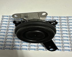  TOYOTA RAV4 MOTOR TAKOZU SAG 2006 - 2011 / 12305-28240	